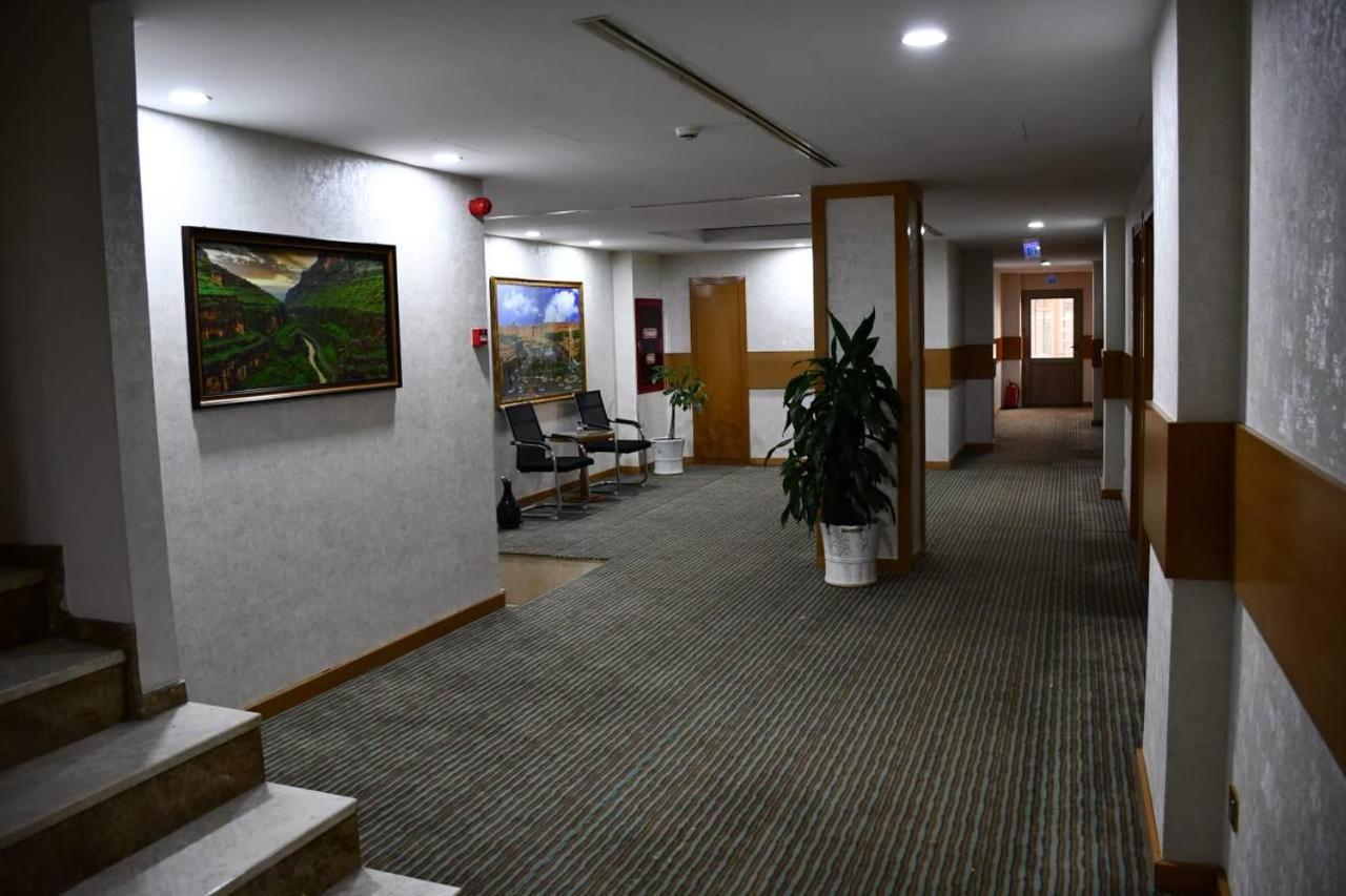 Hotel Hilen De Ville Erbil Exterior photo